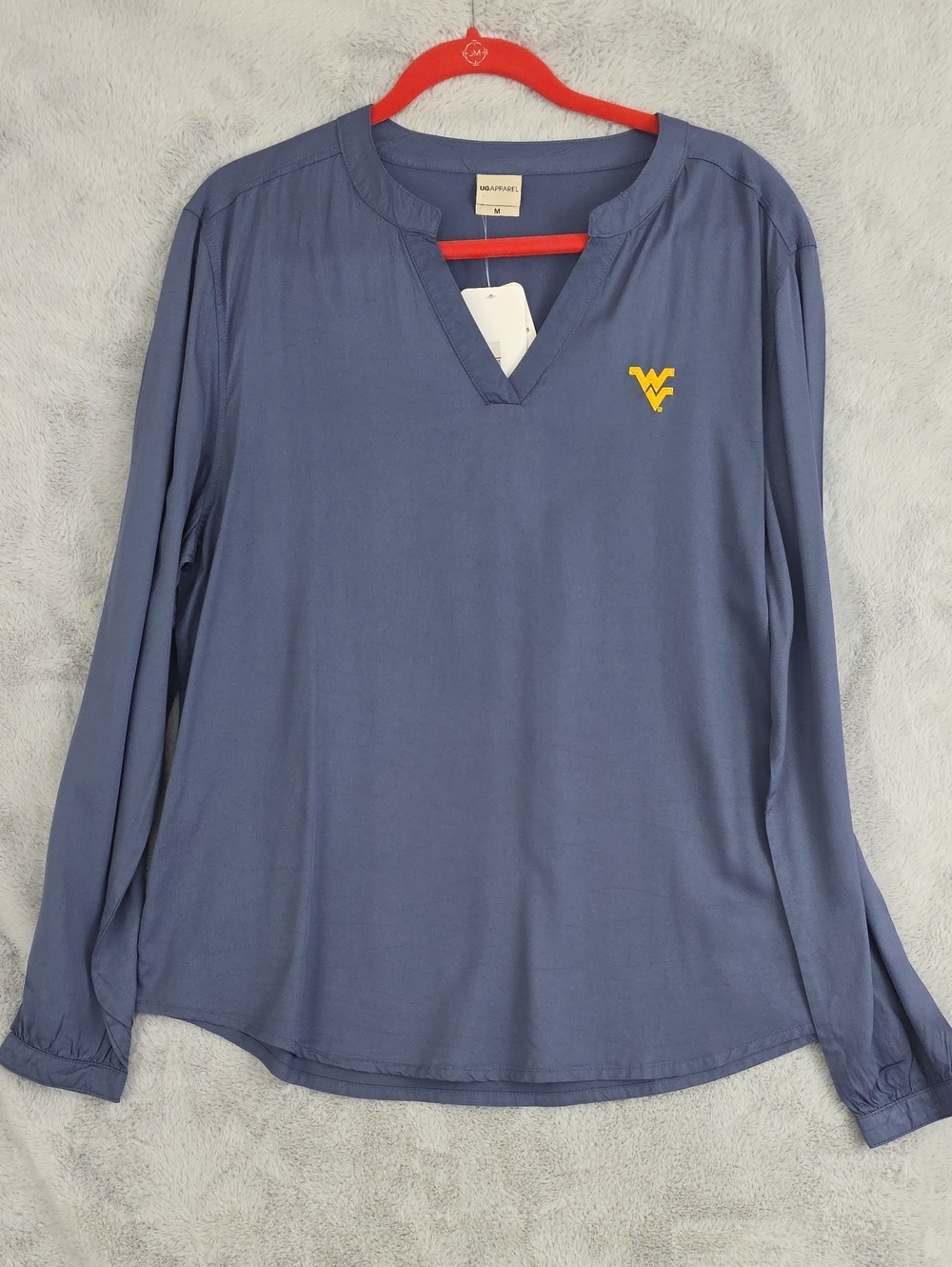 NWT West Virginia Mountaineers UG Apparel Blue Long Sleeve Performance size M
